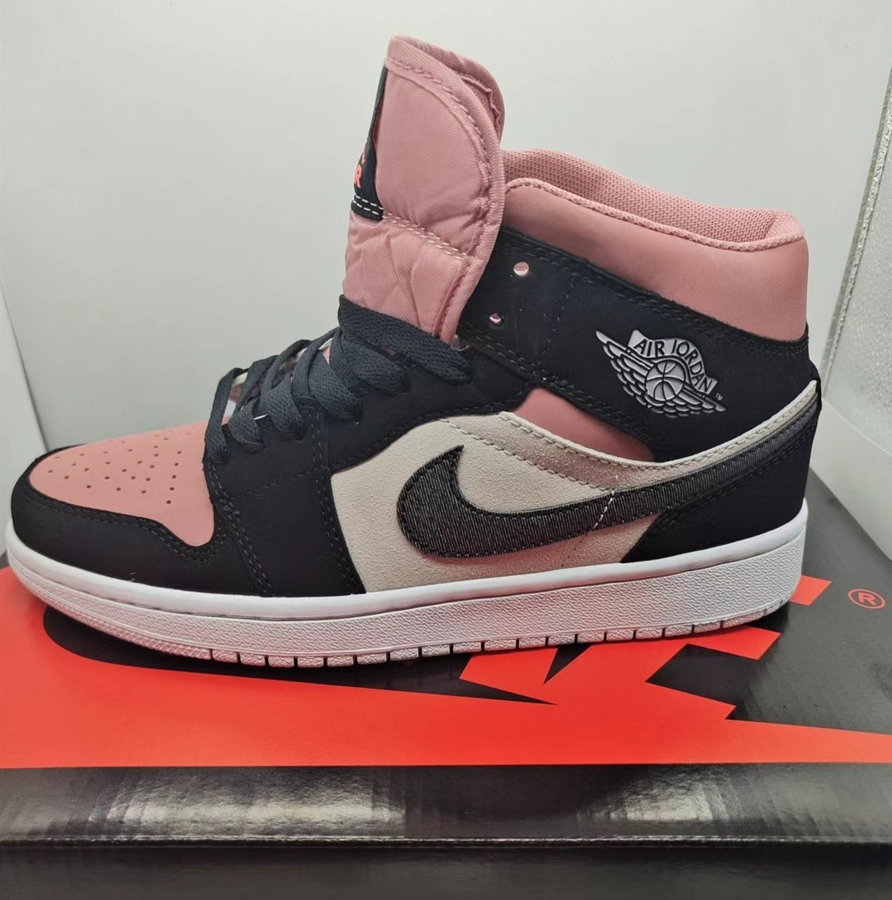 Women's Running Weapon Air Jordan 1 Pink/Black Shoes 0217
